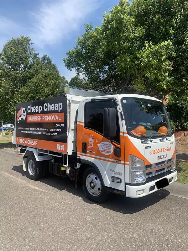 cheap rubbish removal & Junk cleanout service sydney